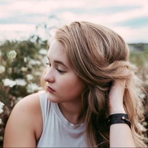 Meet your Posher, Lily